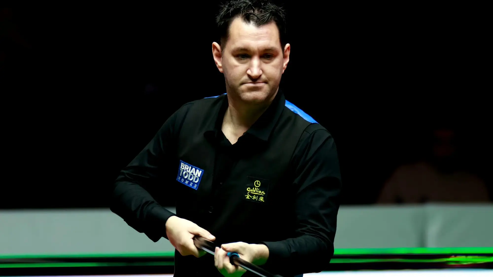 先打进红球, 球成功上手, 汤姆福德上